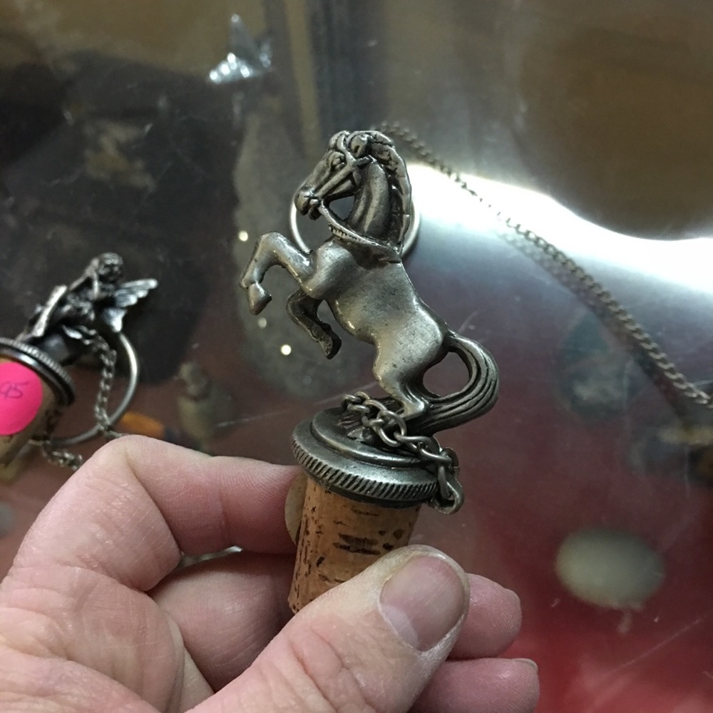 Cork bottle topper